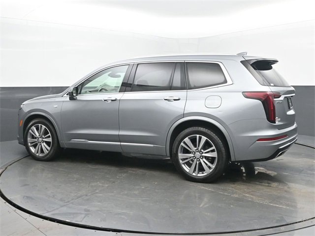 Certified 2025 Cadillac XT6 Premium Luxury image 3