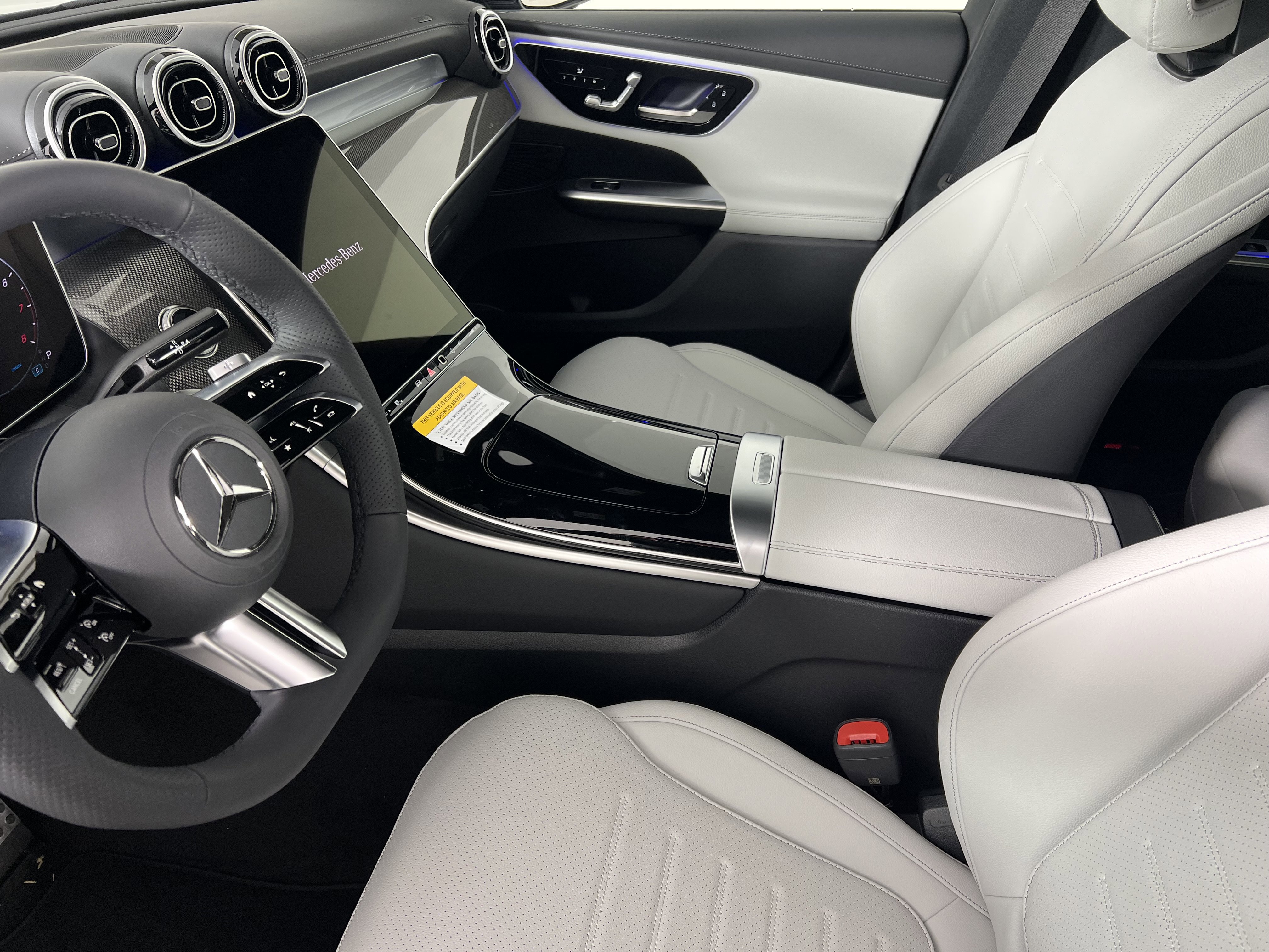 New 2026 Mercedes-Benz GLC 300 4MATIC image 4