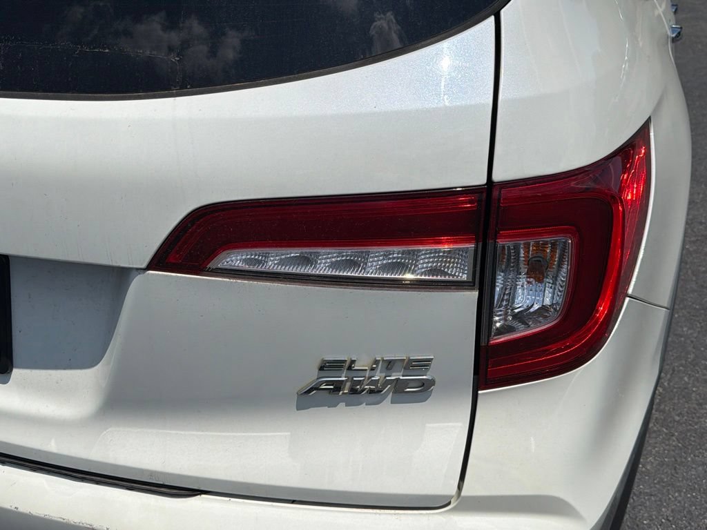 Used 2019 Honda Pilot Elite image 22