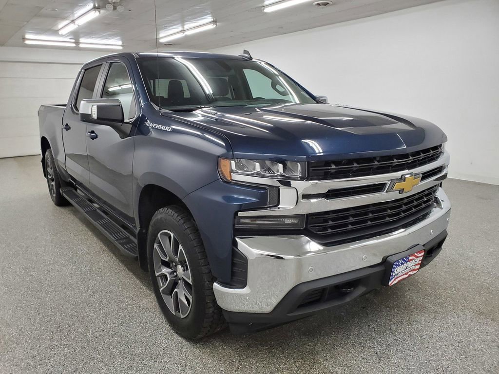 Used 2020 Chevrolet Silverado 1500 LT w/ All-Star Edition image 3