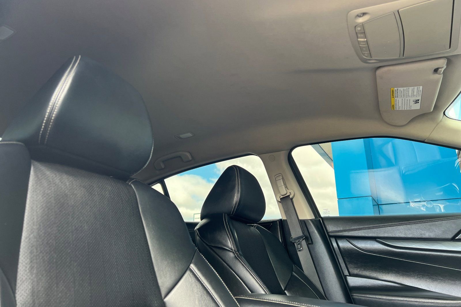 Used 2018 Nissan Maxima 3.5 SV image 18