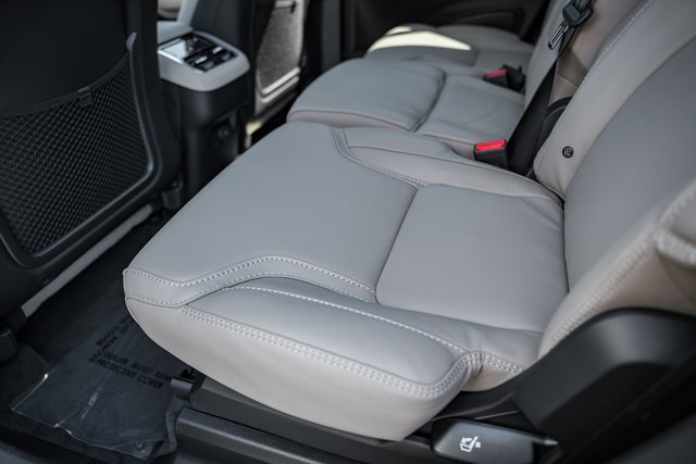 New 2026 Volvo XC90 B6 Ultra w/ Lounge Package image 30