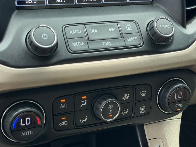 Certified 2019 GMC Acadia Denali w/ Technology Package AWD/4WD image 22