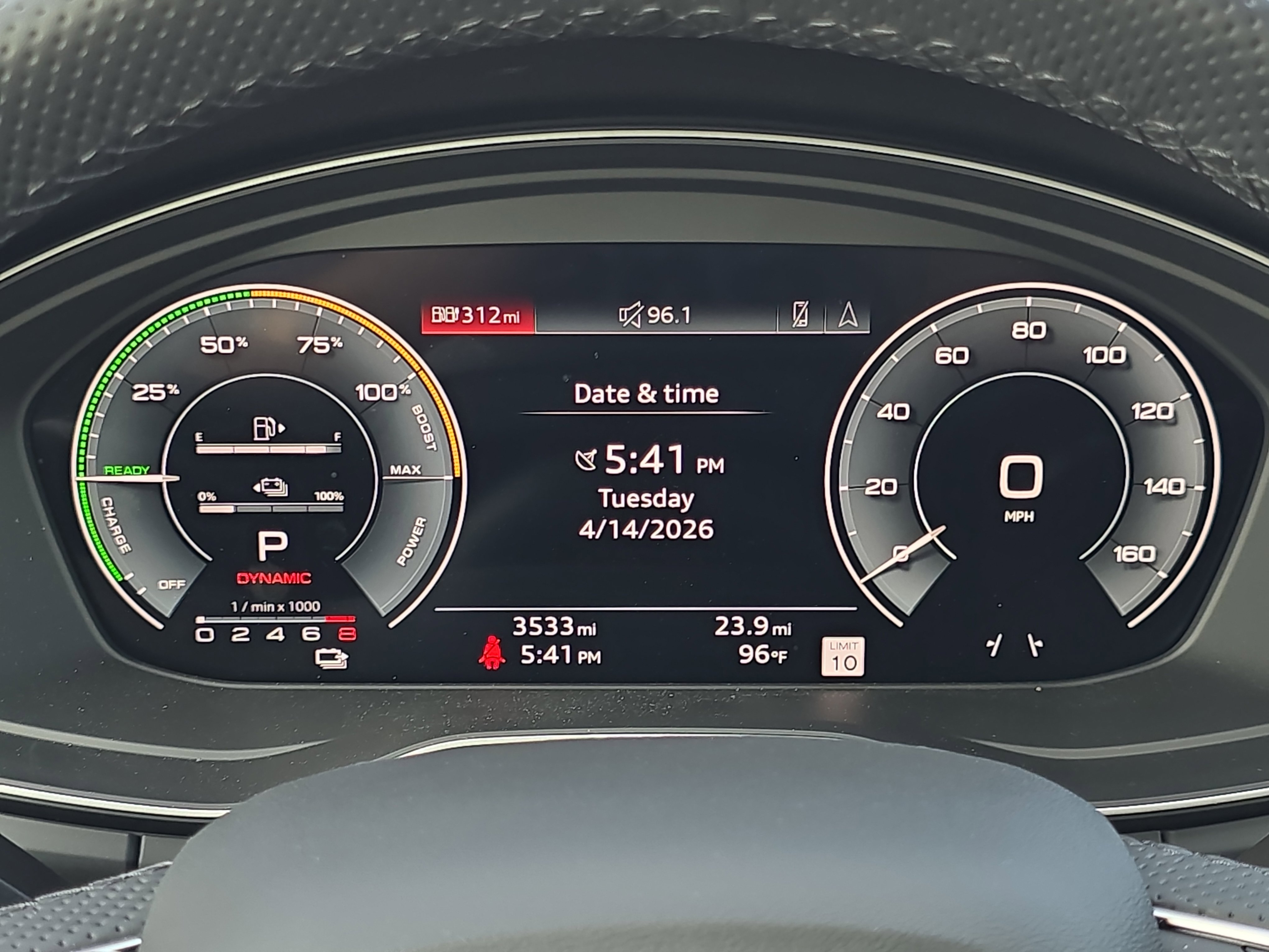 Used 2025 Audi Q5 e Premium Plus w/ Premium Plus Package image 19