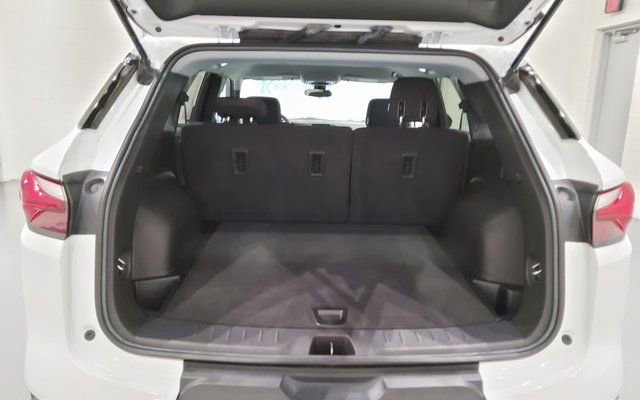 Used 2021 Chevrolet Blazer LT image 12