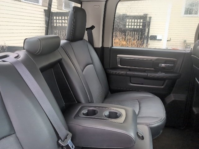 Used 2016 RAM 1500 Sport image 10