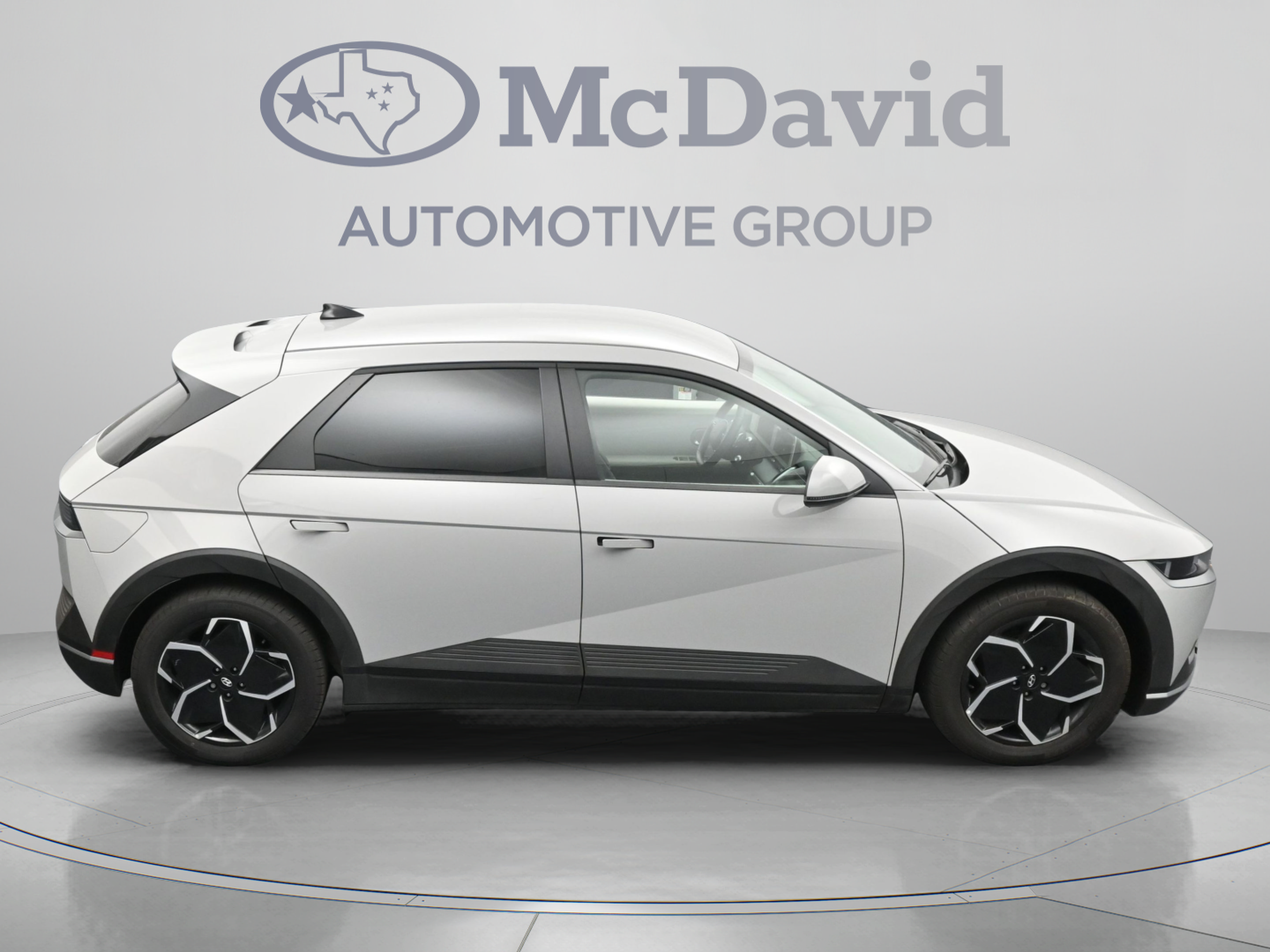 Used 2024 Hyundai Ioniq 5 SEL RWD image 39