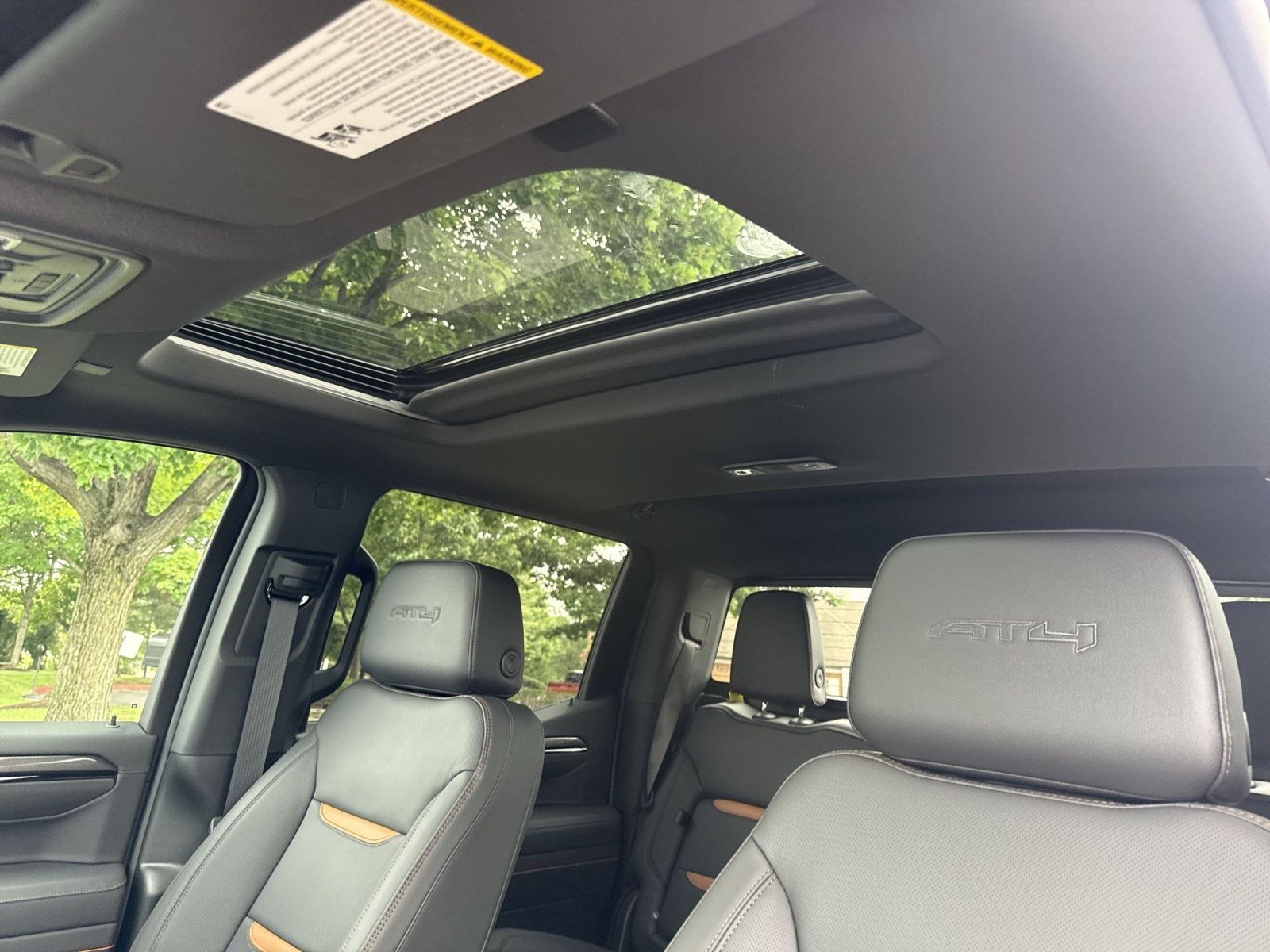 New 2026 GMC Sierra 1500 AT4 w/ AT4 Premium Package AWD/4WD image 19
