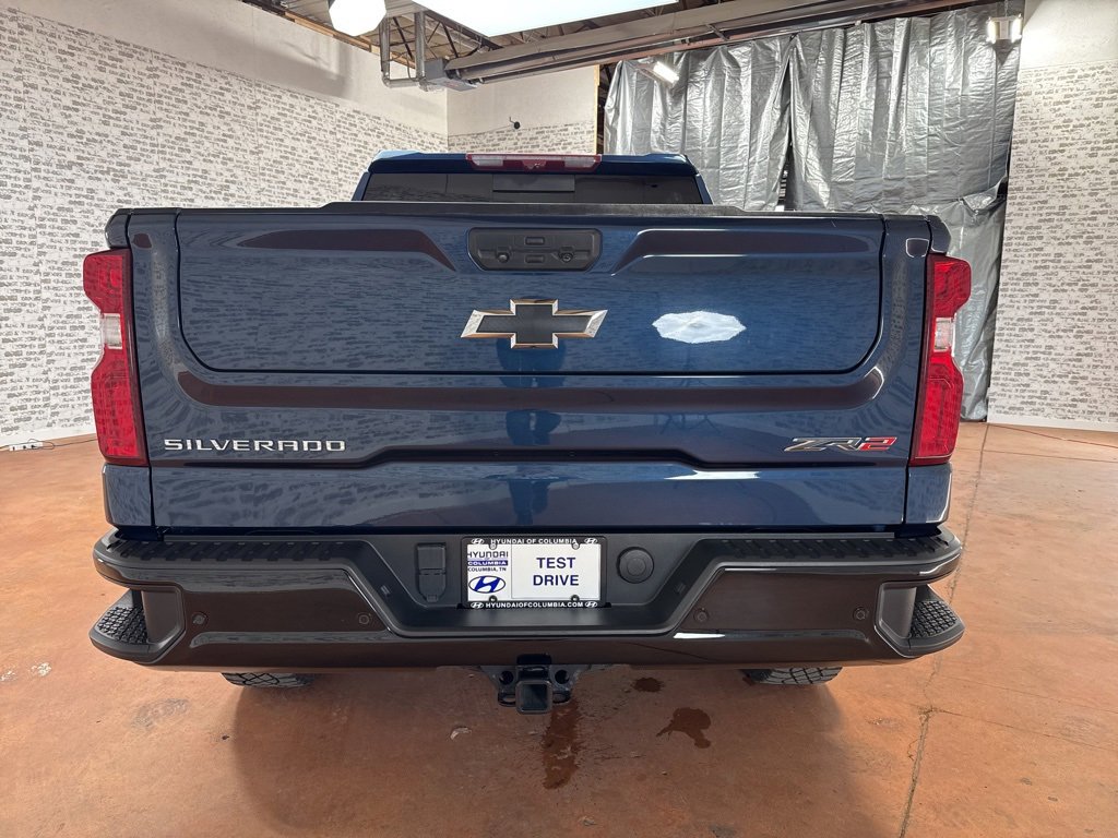 Used 2023 Chevrolet Silverado 1500 ZR2 w/ Technology Package image 7