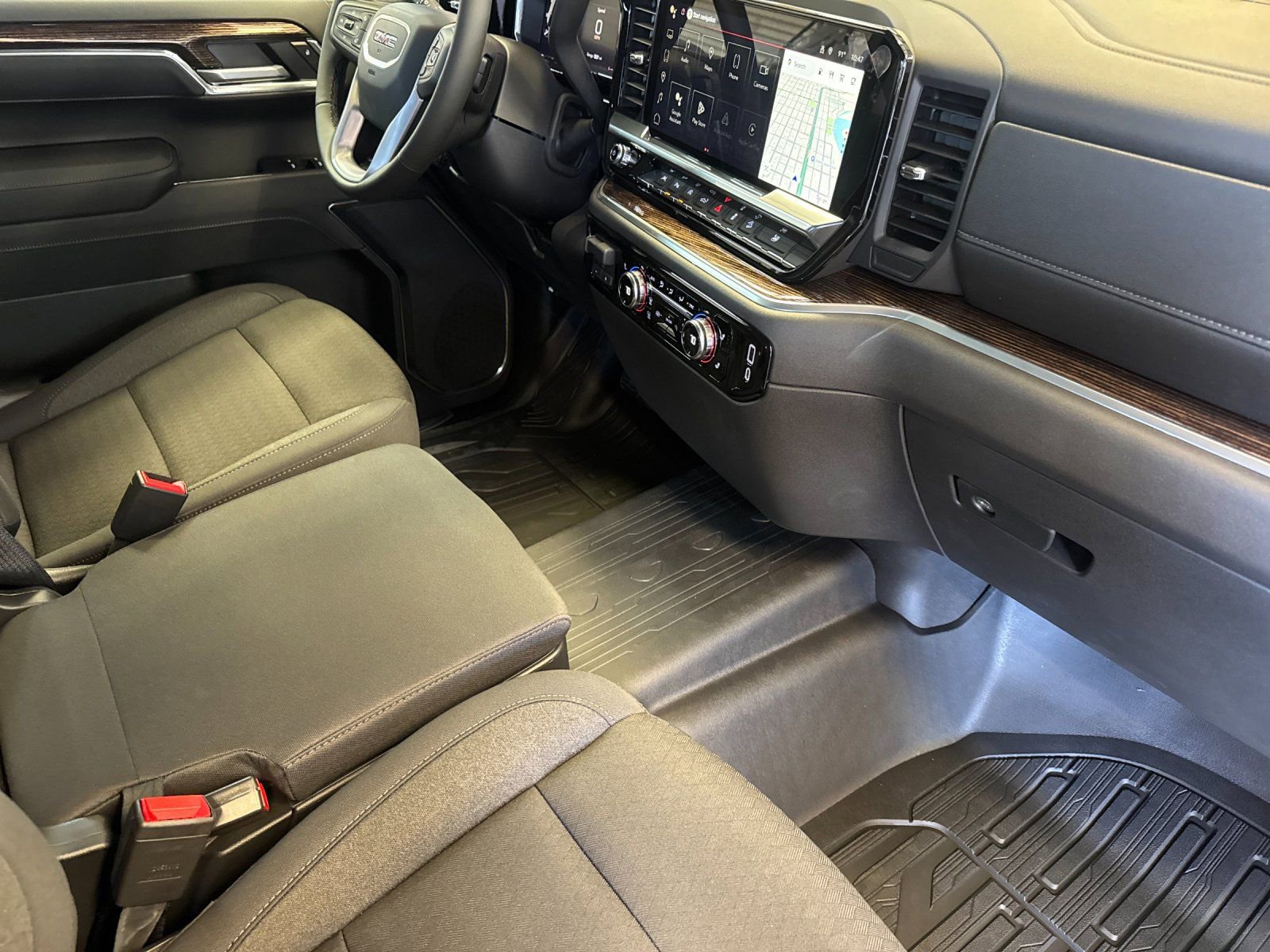 New 2026 GMC Sierra 1500 SLE AWD/4WD image 16