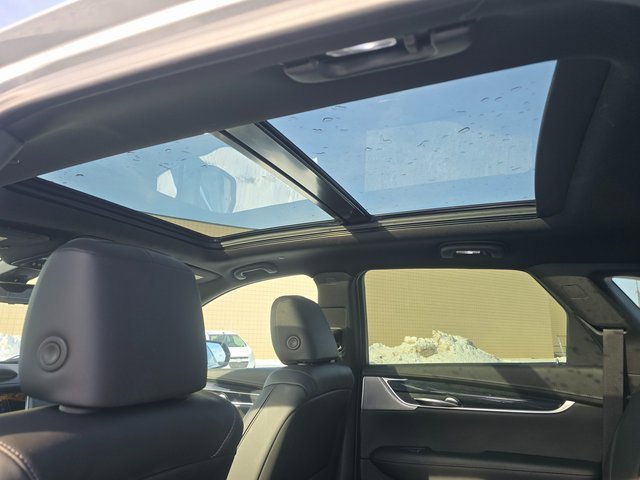 Used 2023 Cadillac XT5 Premium Luxury w/ Technology Package image 14