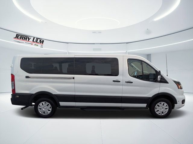 Used 2024 Ford Transit 350 XLT image 2