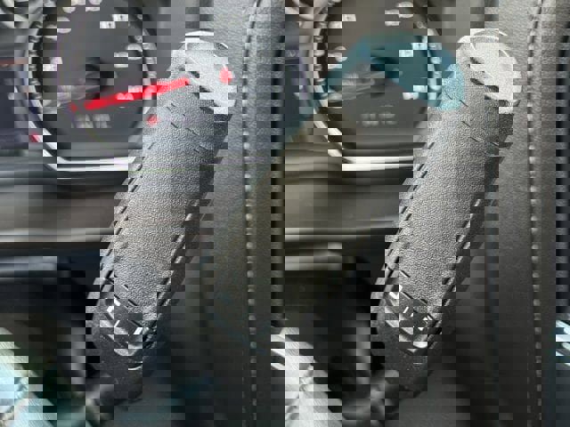 Used 2022 Chevrolet Silverado 1500 LTZ image 21