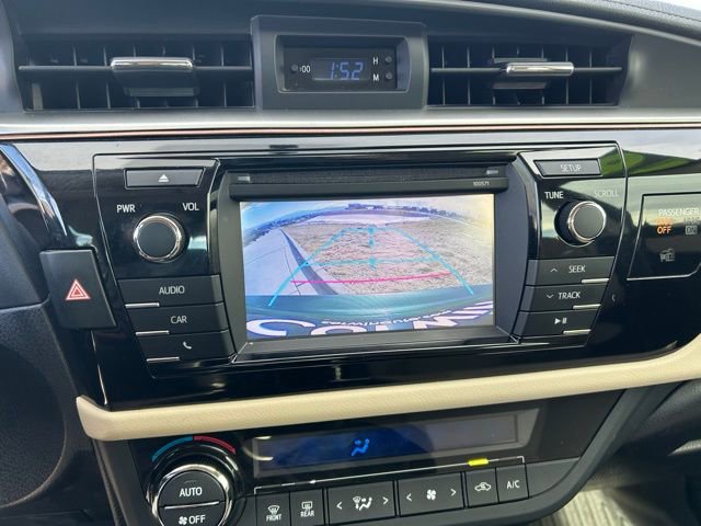 Used 2016 Toyota Corolla LE image 19