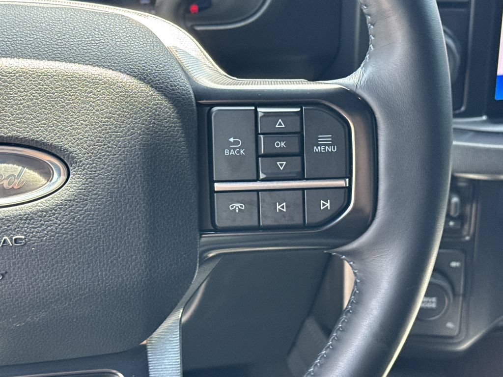 Used 2025 Ford F250 Platinum AWD/4WD image 28
