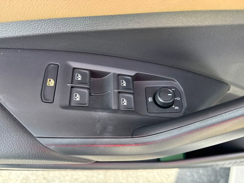 Used 2019 Volkswagen Jetta SEL image 11