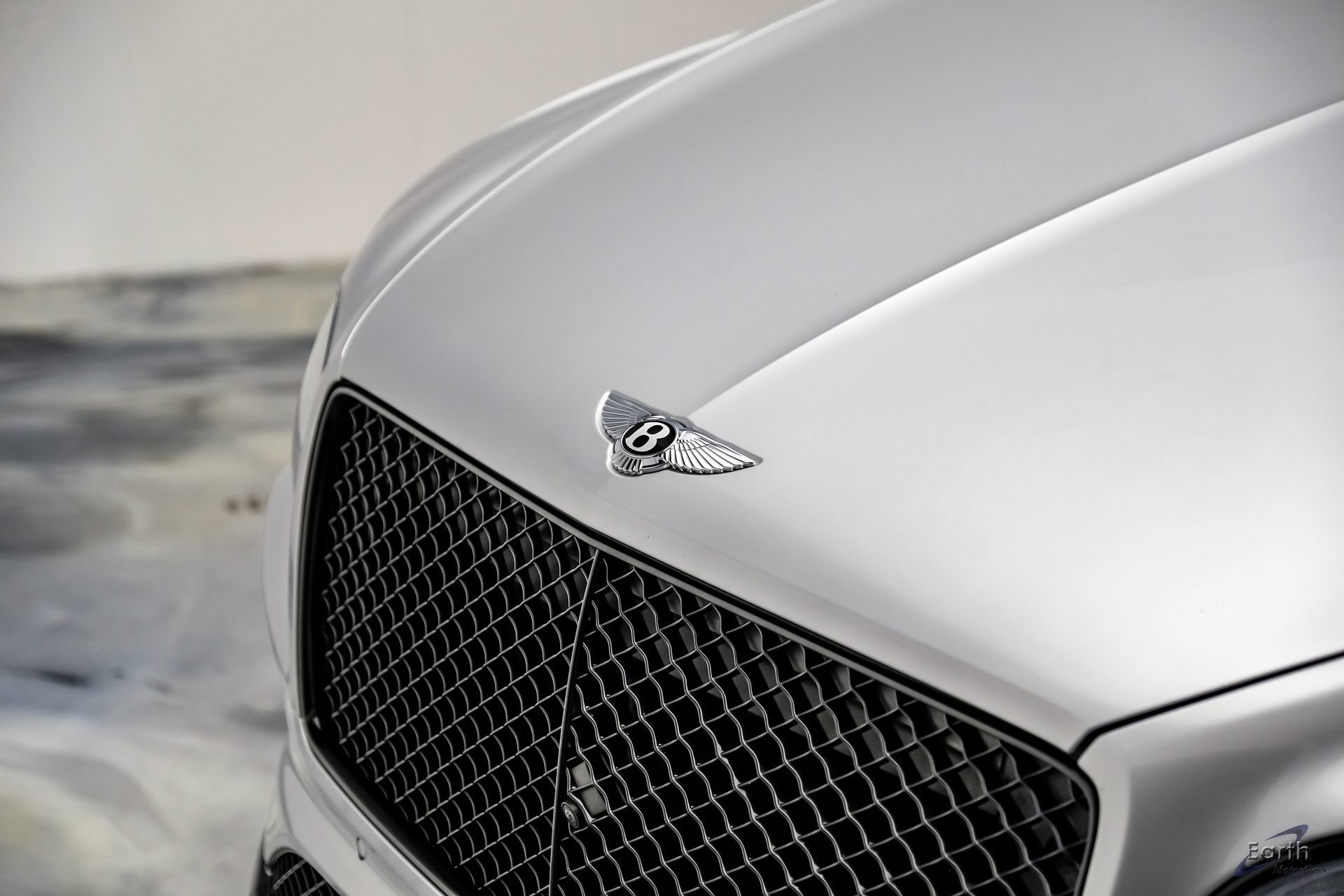 Used 2022 Bentley Bentayga AWD/4WD image 30