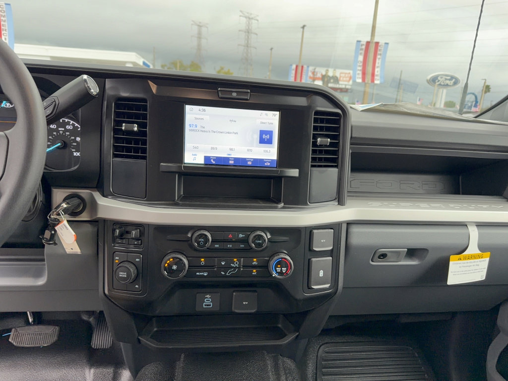 New 2026 Ford F350 XL w/ XL Chrome Package image 22