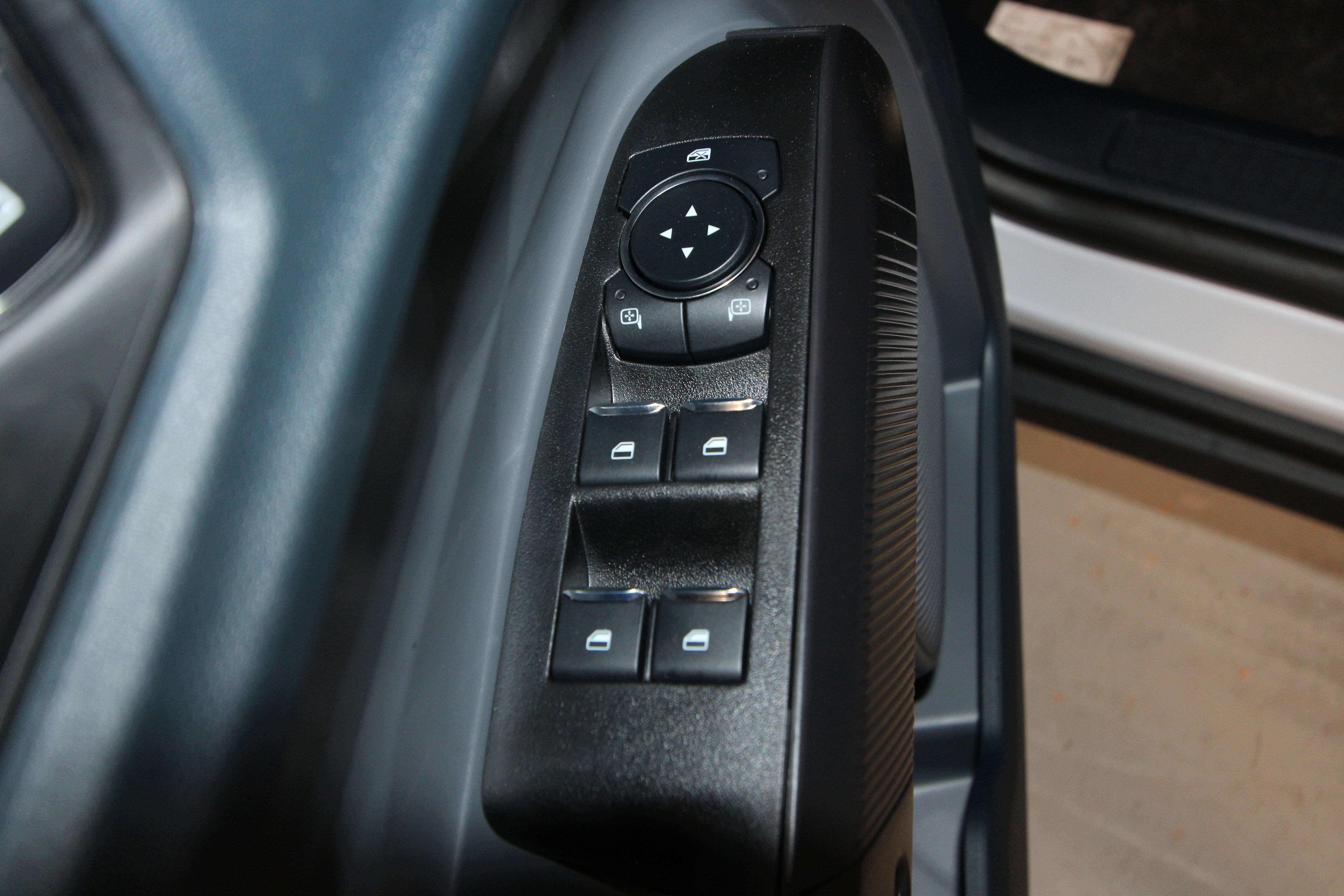New 2026 Ford Maverick XL AWD/4WD image 5