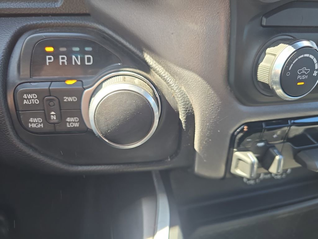 Used 2021 RAM 1500 Big Horn image 24