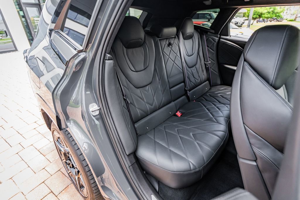 Used 2023 BMW XM AWD/4WD image 40