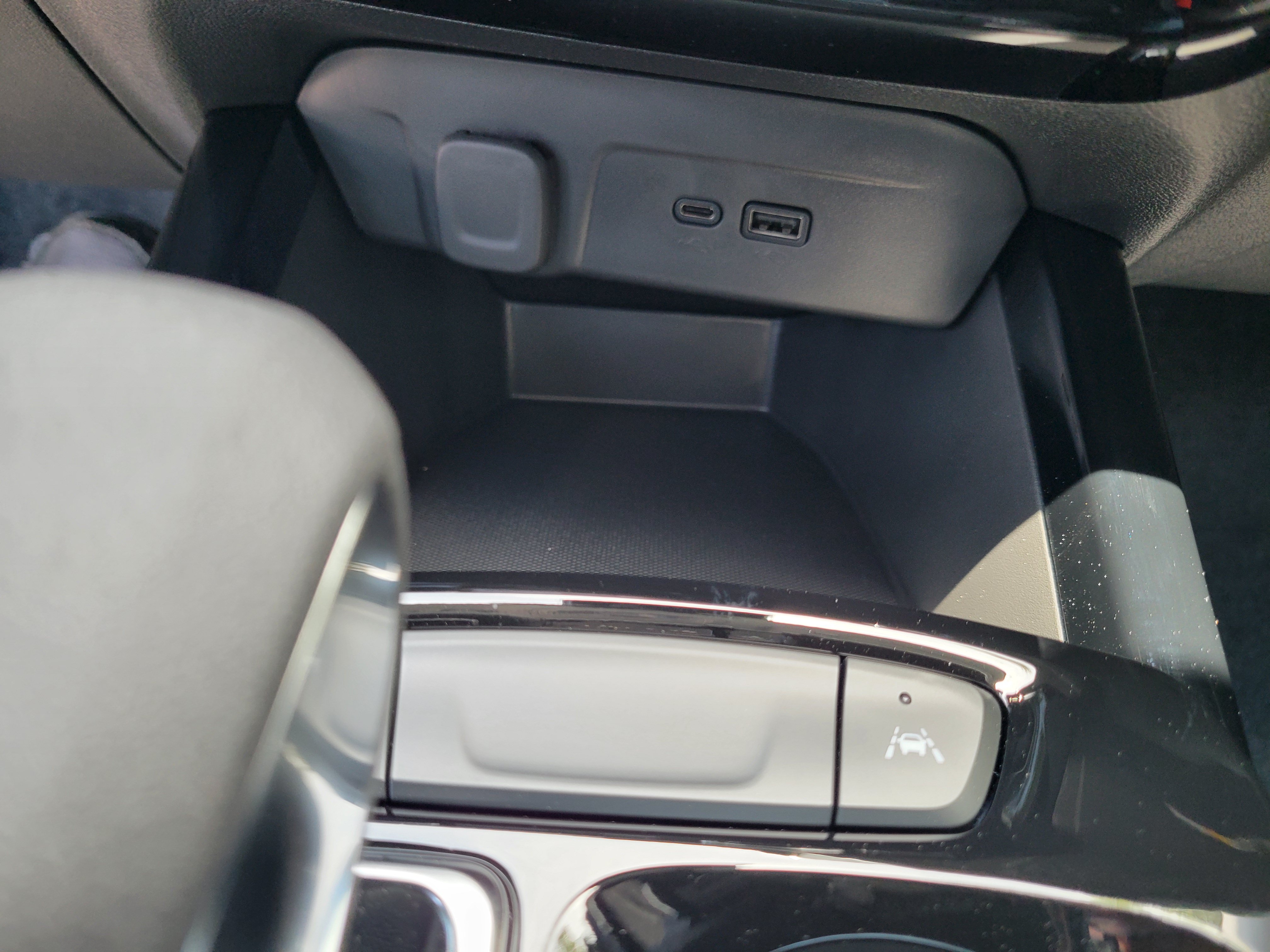 New 2026 Chevrolet Trax LT w/ Driver Confidence Package FWD image 20