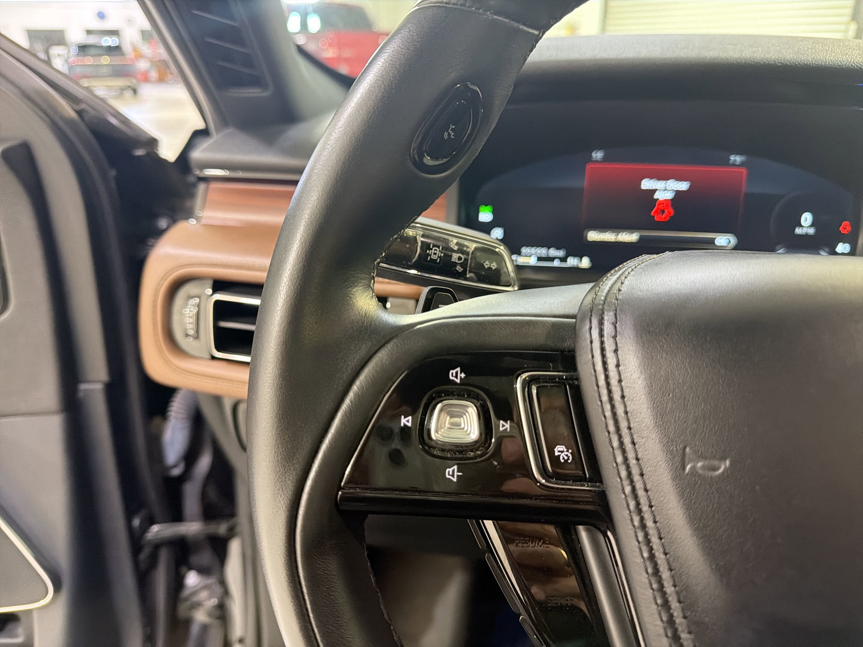 Used 2023 Lincoln Aviator Reserve w/ Elements Package Plus image 14