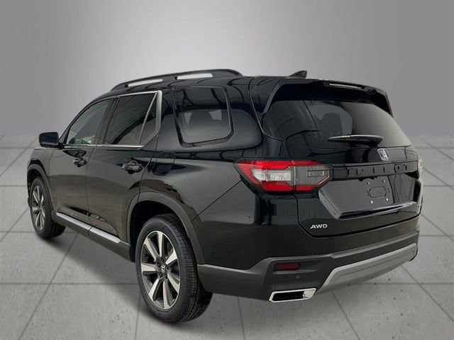 New 2025 Honda Pilot Elite image 3