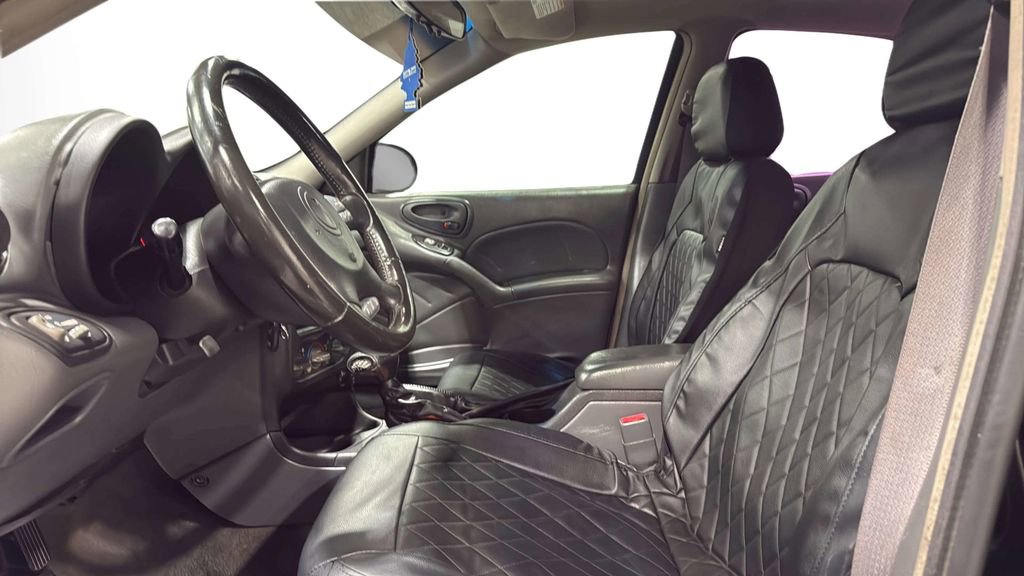 Used 2004 Pontiac Grand Am GT FWD image 21