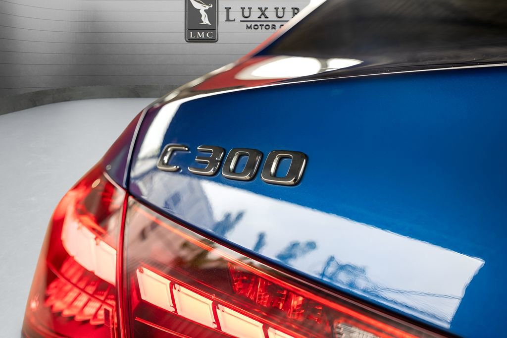 Used 2024 Mercedes-Benz C 300 4MATIC Sedan image 17