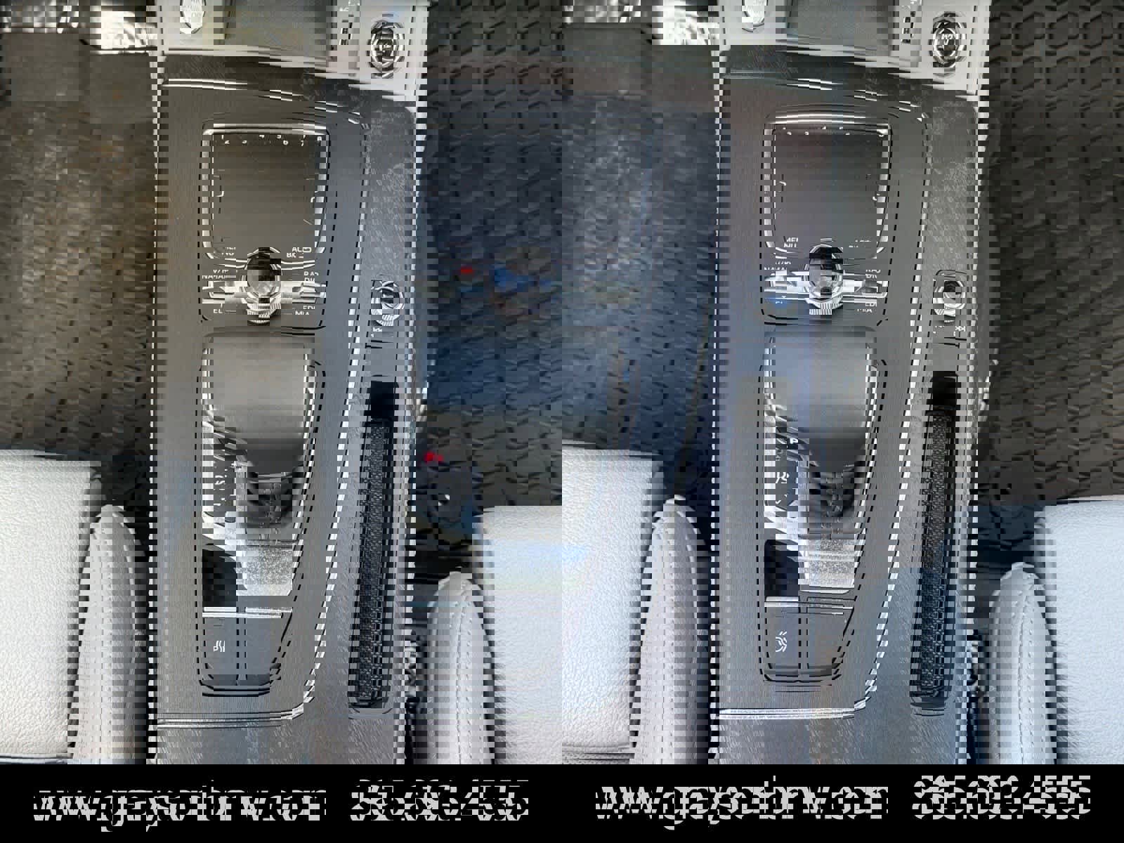 Used 2020 Audi Q5 Prestige w/ Prestige Package image 21