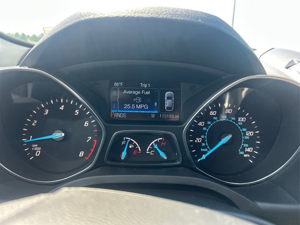 Used 2014 Ford Escape Titanium w/ Equipment Group 401A AWD/4WD image 13