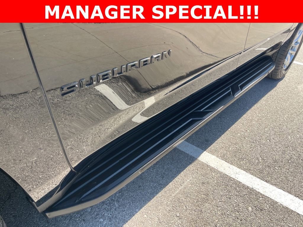 Used 2022 Chevrolet Suburban RST AWD/4WD image 10