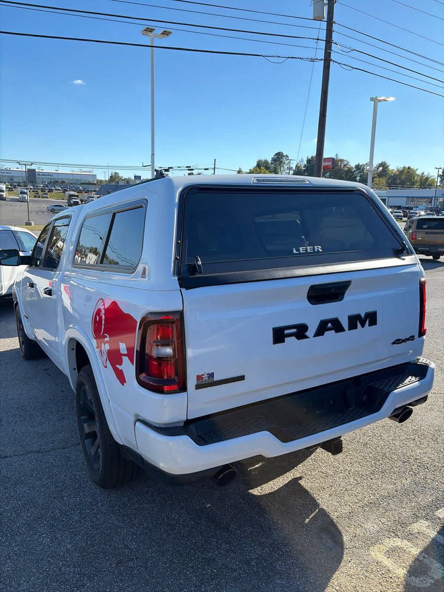 Used 2025 RAM 1500 Big Horn AWD/4WD image 15
