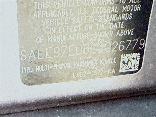 Used 2020 Land Rover Defender 110 HSE image 34