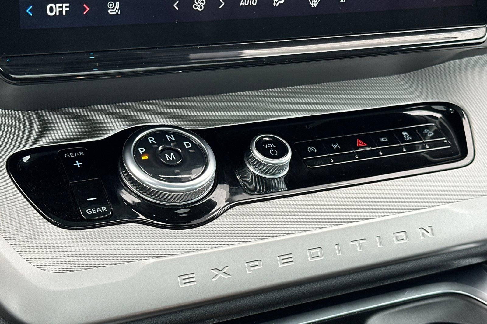 Used 2025 Ford Expedition Max Active image 20