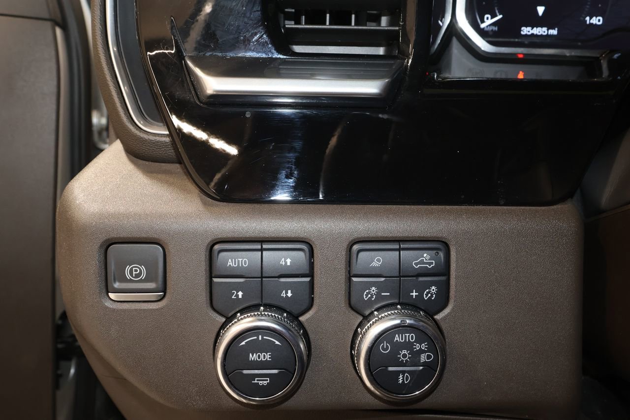 Certified 2022 GMC Sierra 1500 SLT w/ SLT Premium Package image 11