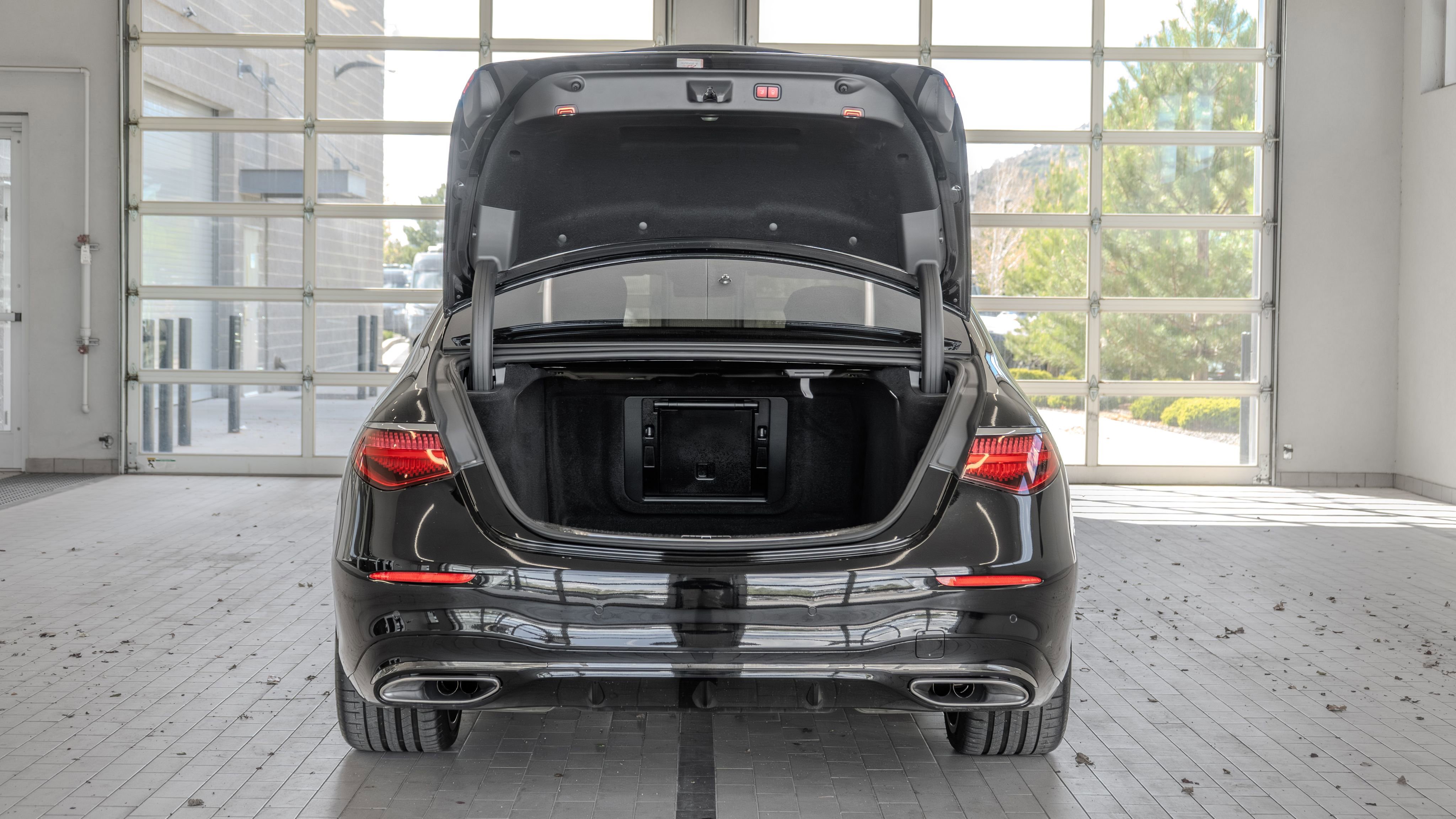 Certified 2023 Mercedes-Benz S 580 4MATIC Sedan image 16