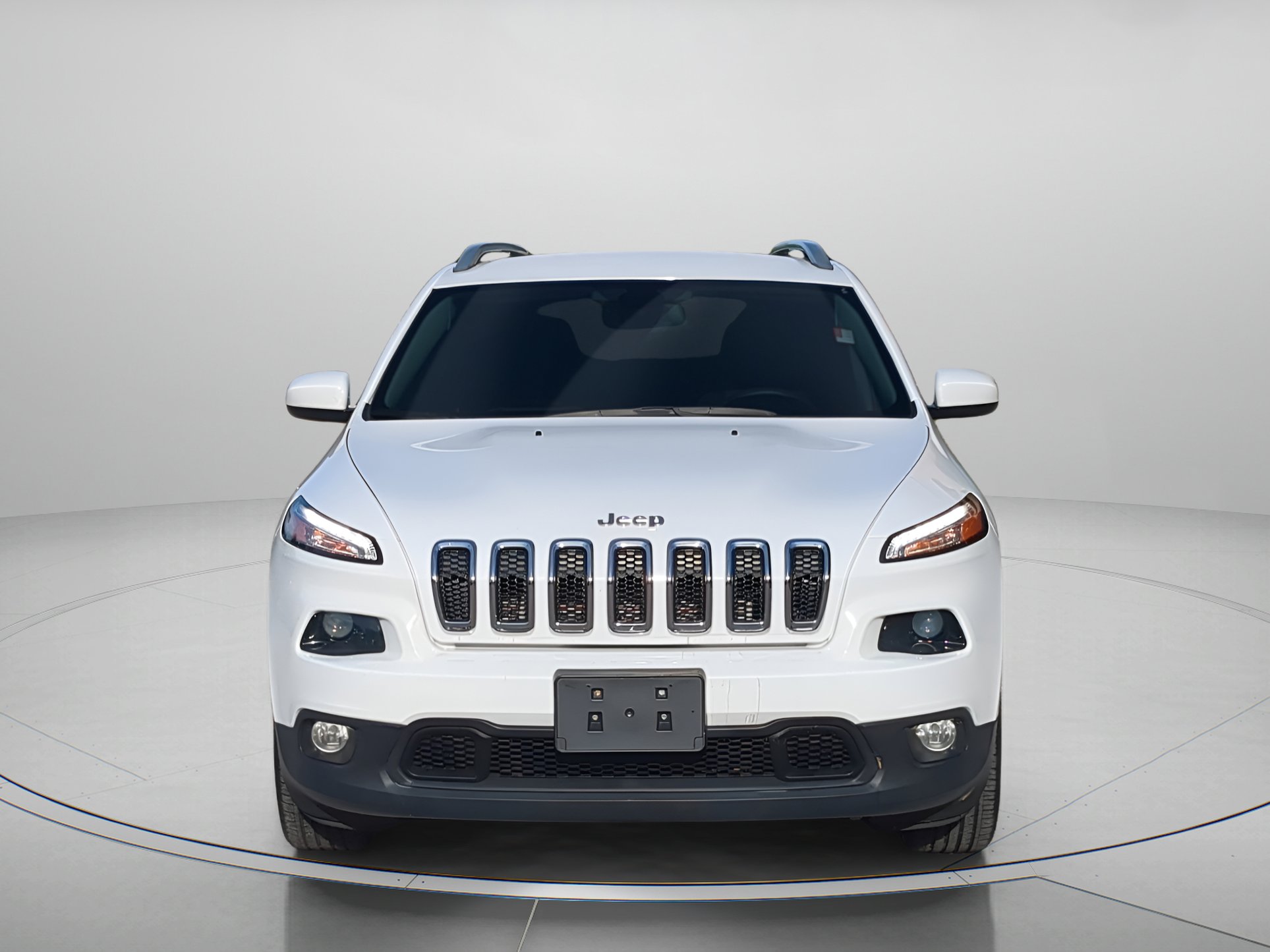 Used 2018 Jeep Cherokee Latitude w/ Safety Group FWD image 37
