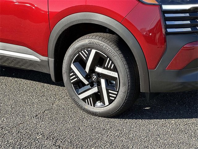 New 2026 Nissan Kicks SV image 7
