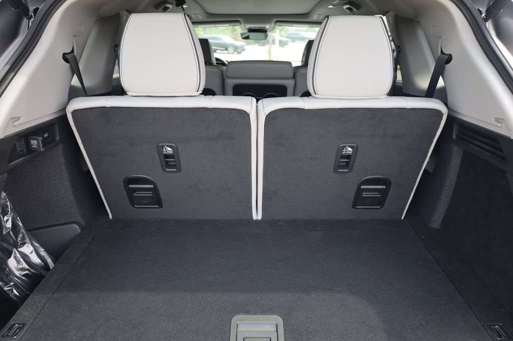 New 2026 Acura MDX w/ Advance Package AWD/4WD image 9