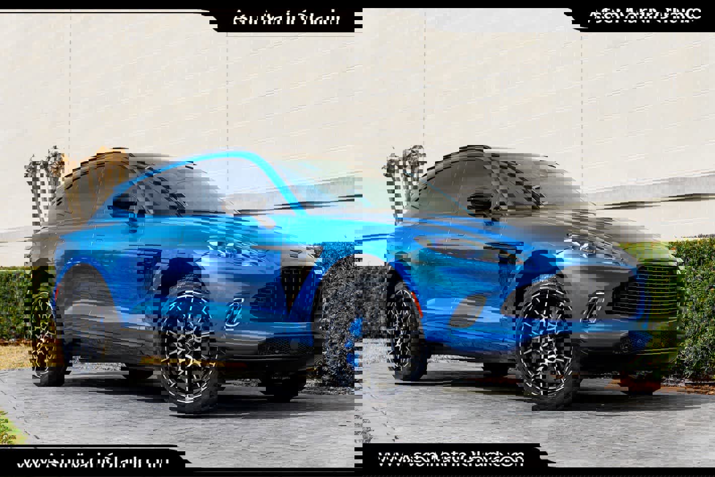 Used 2021 Aston Martin DBX image 13