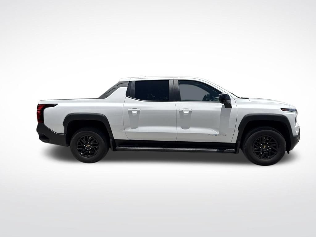 Used 2024 Chevrolet Silverado EV W/T AWD/4WD image 4