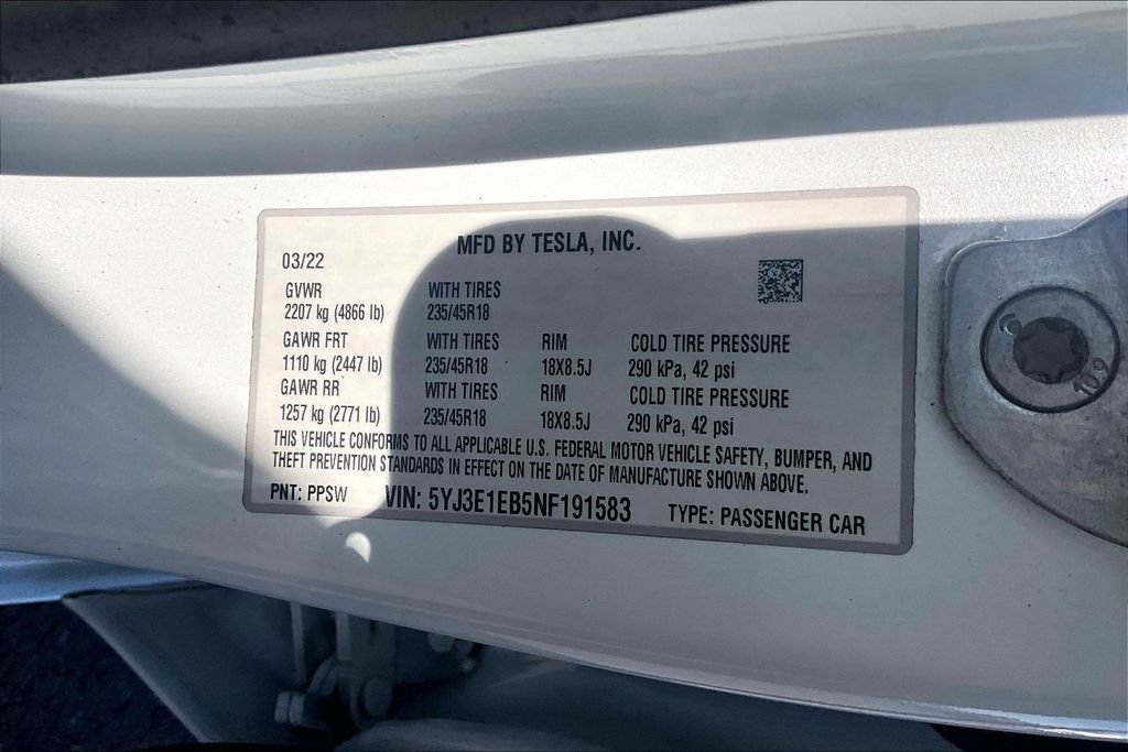 Used 2022 Tesla Model 3 Long Range AWD/4WD image 30