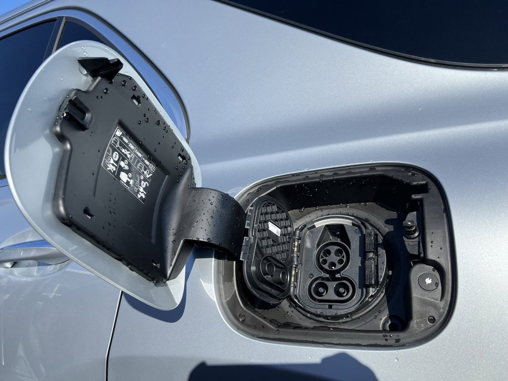 New 2025 Mercedes-Benz GLE 450e 4MATIC image 39