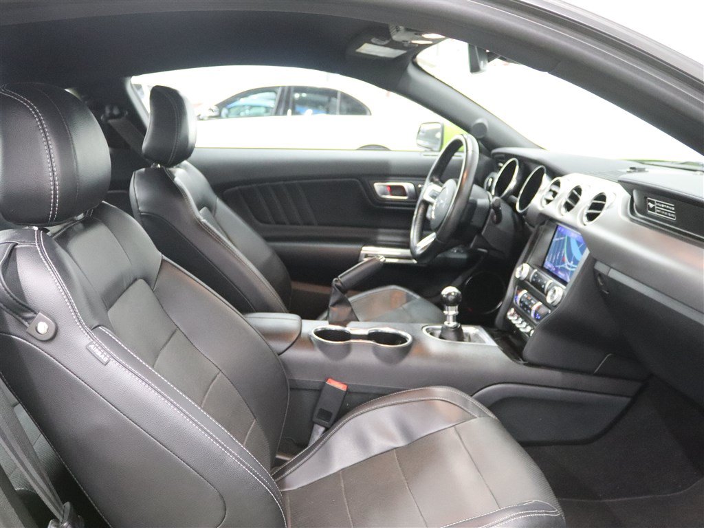 Used 2020 Ford Mustang GT Premium w/ Ford Safe & Smart Package RWD image 22