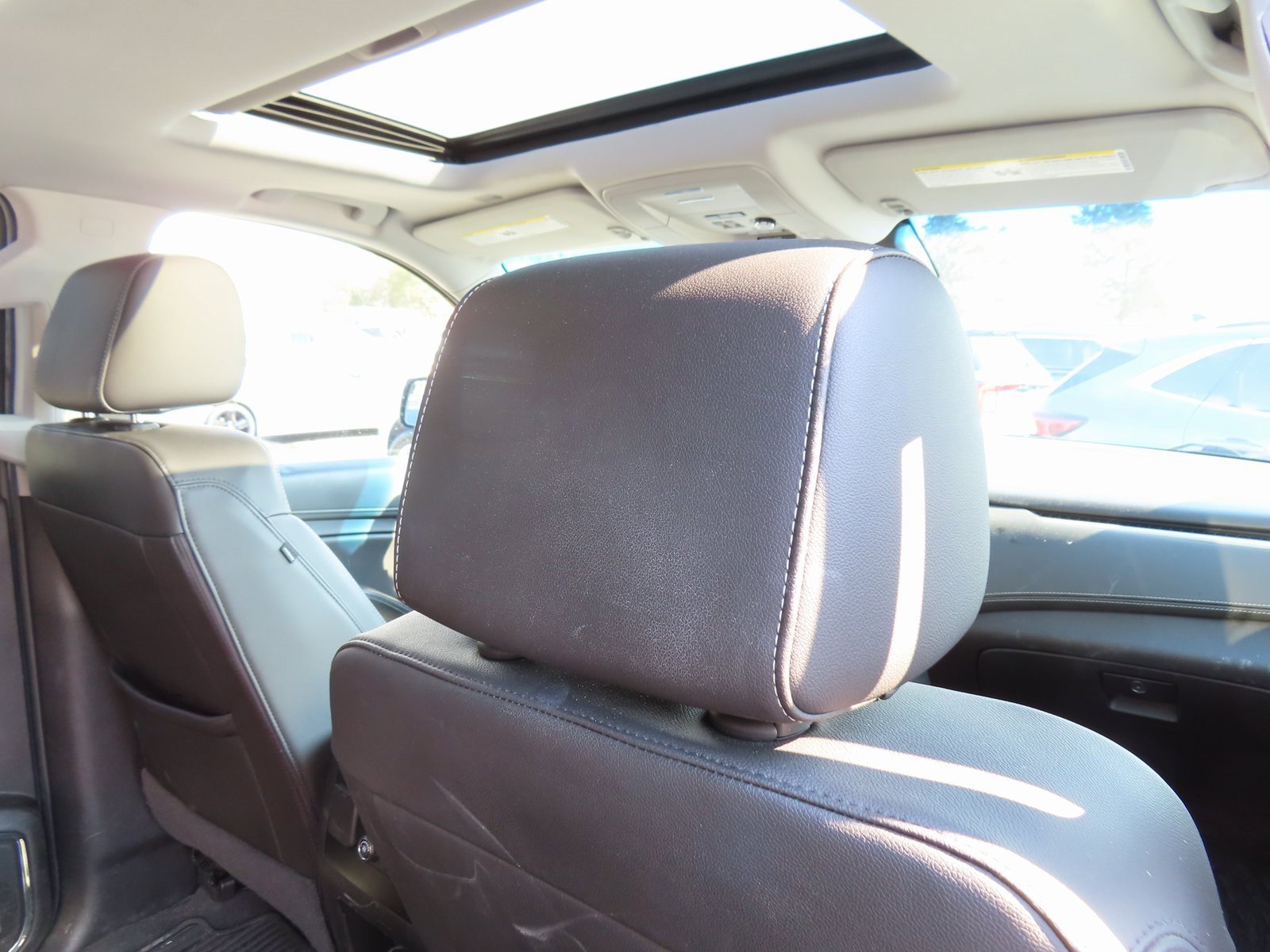 Used 2019 GMC Yukon XL SLT image 33