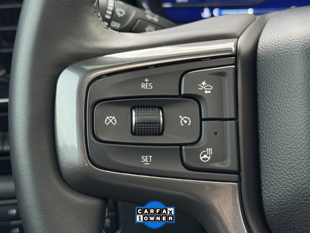 Used 2025 Chevrolet Silverado 2500 ZR2 w/ Technology Package image 39