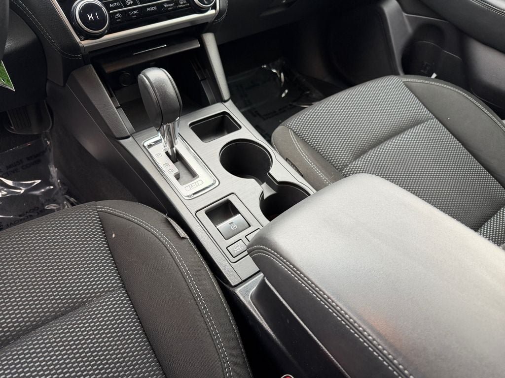 Used 2018 Subaru Outback 2.5i Premium AWD/4WD image 18