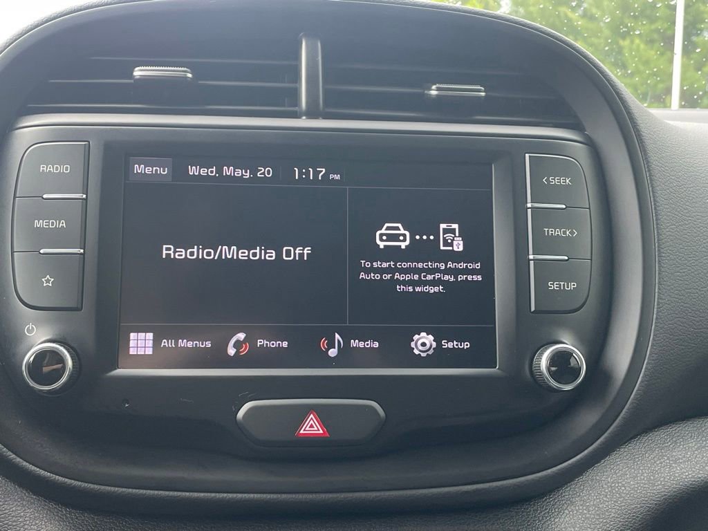Certified 2022 Kia Soul LX FWD image 30